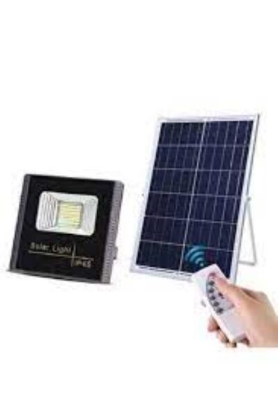 25W Güneş Enerjili LED Projektör Kumandalı Solar Bahçe Lambası