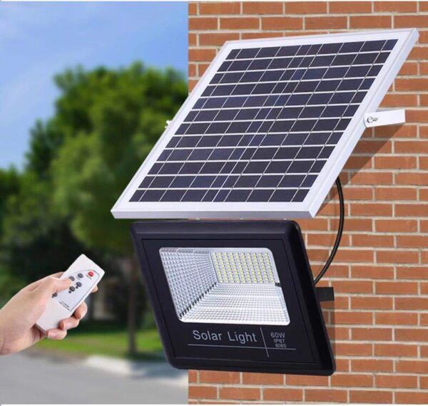 50W Güneş Enerjili LED Projektör Kumandalı Solar Bahçe Lambası